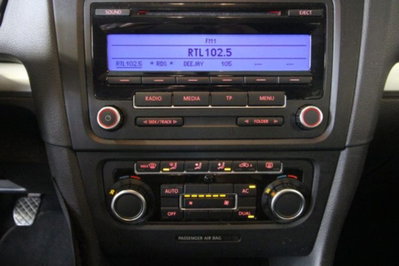Volkswagen Golf Variant 1.6 TDI DPF Highline (13)