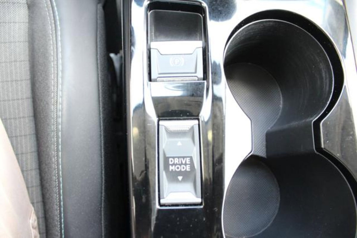 Peugeot 208 BlueHDi 100 Stop&Start 5 porte Allure (17)
