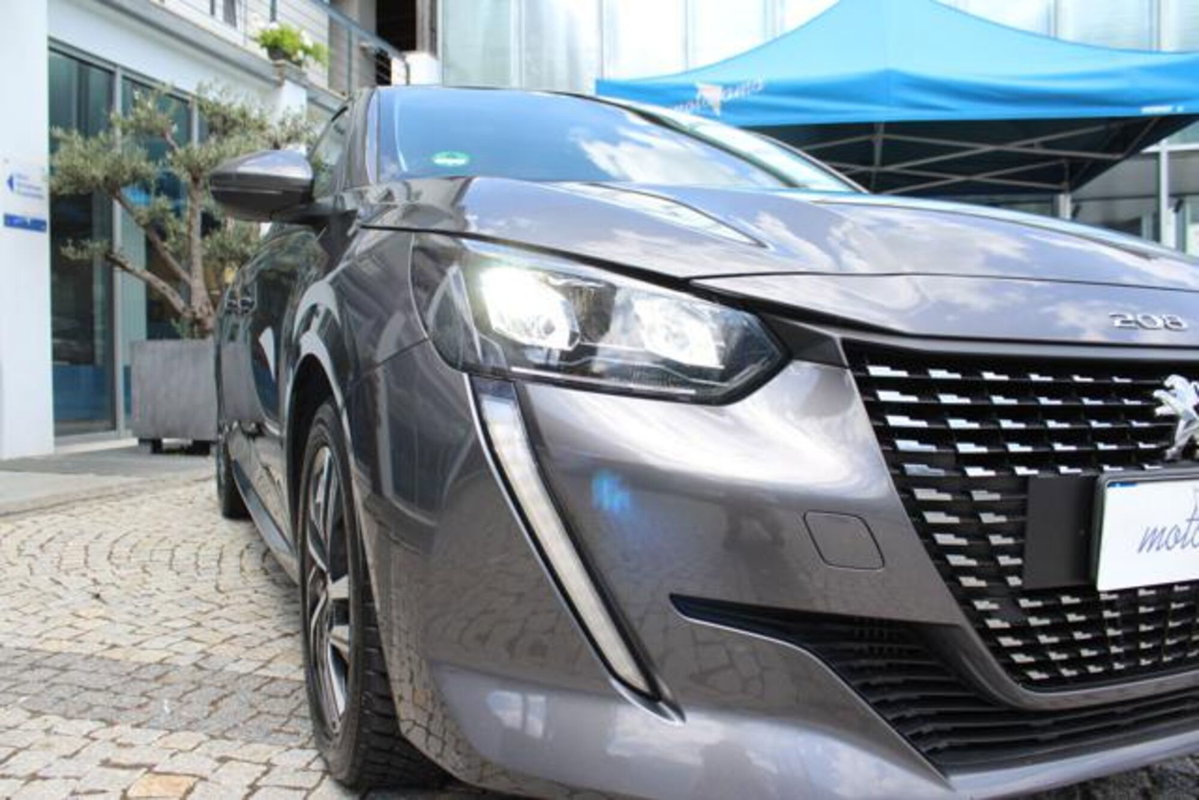 Peugeot 208 BlueHDi 100 Stop&Start 5 porte Allure (6)