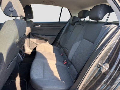 Volkswagen Golf 2.0 TDI SCR Life (11)
