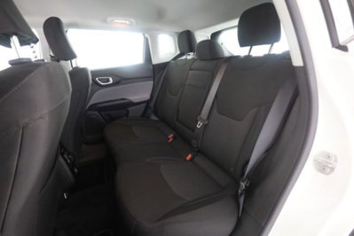 Jeep Compass 1.6 Multijet II 2WD Business (3)