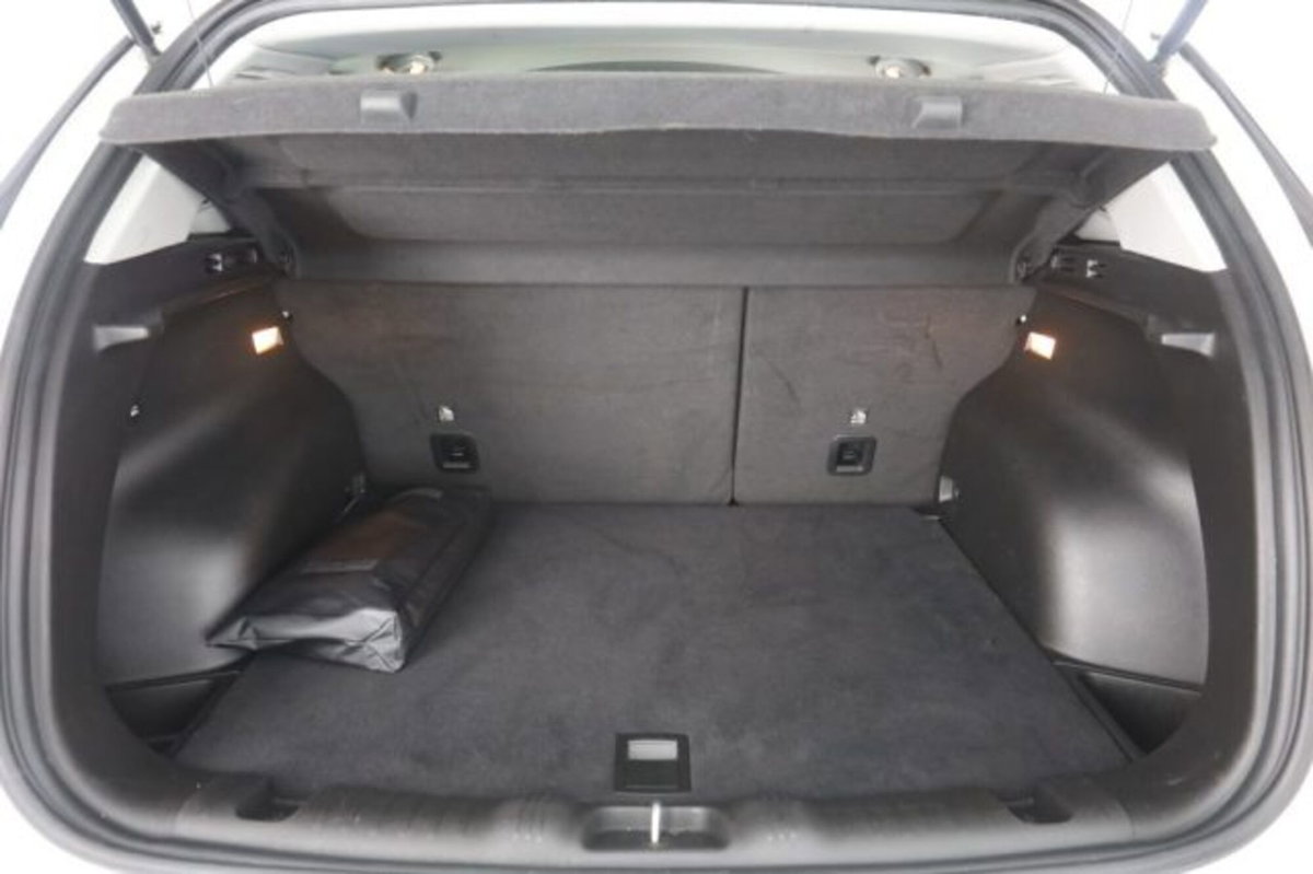 Jeep Compass 1.6 Multijet II 2WD Business (6)