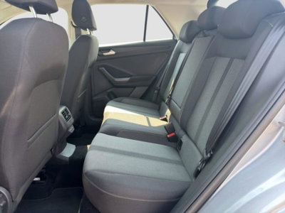 Volkswagen T-Roc 2.0 tdi Life 115cv (11)
