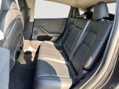 Tesla Model Y rwd (11)