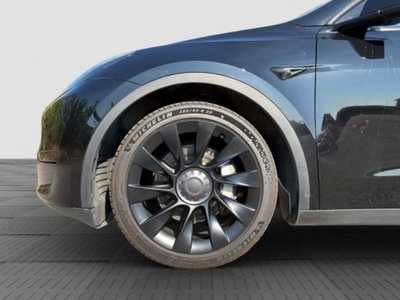 Tesla Model Y rwd (16)