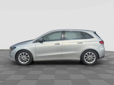 Mercedes-Benz CLA Shooting Brake 180 d Automatic Shooting Brake Sport (2)