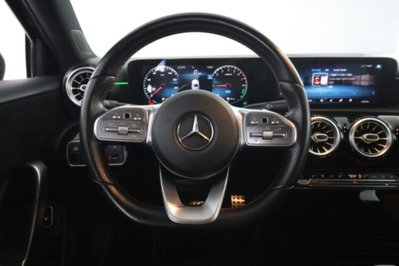 Mercedes-Benz Classe A 250 e Automatic EQ-Power Premium (5)