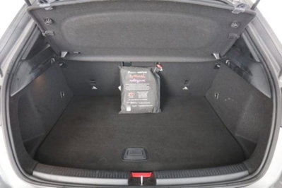 Mercedes-Benz Classe A 250 e Automatic EQ-Power Premium (6)