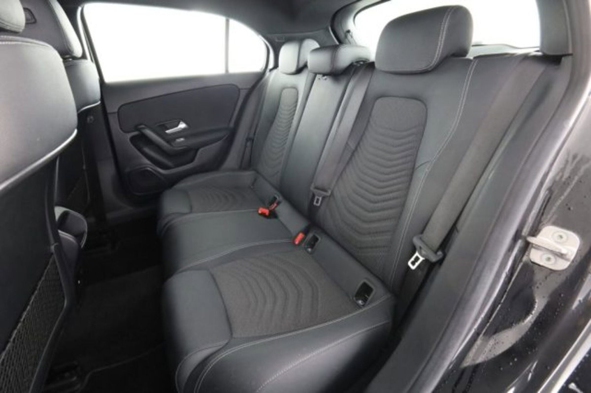Mercedes-Benz Classe A 180 Automatic Executive (3)