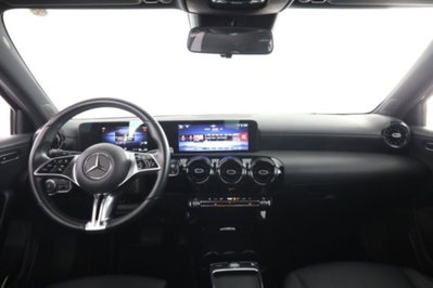 Mercedes-Benz Classe A 180 Automatic Executive (4)