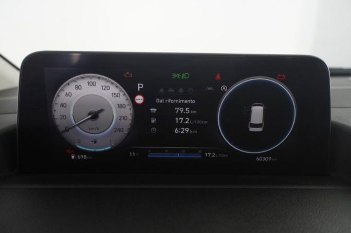 Hyundai Staria 2.2 awd auto (15)