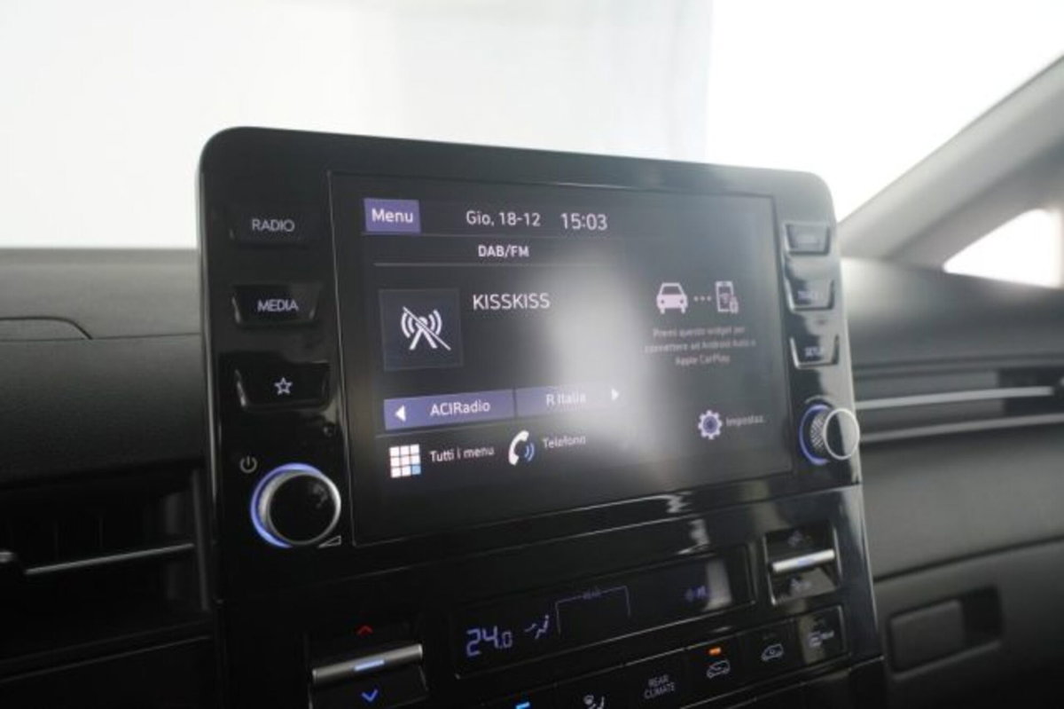 Hyundai Staria 2.2 awd auto (18)