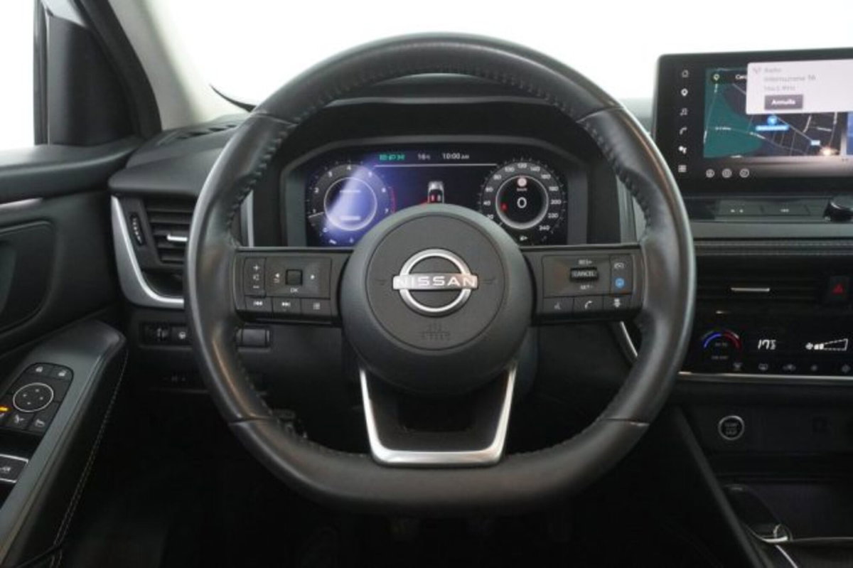 Nissan Qashqai 1.3 mhev N-Connecta 2wd 140cv (13)
