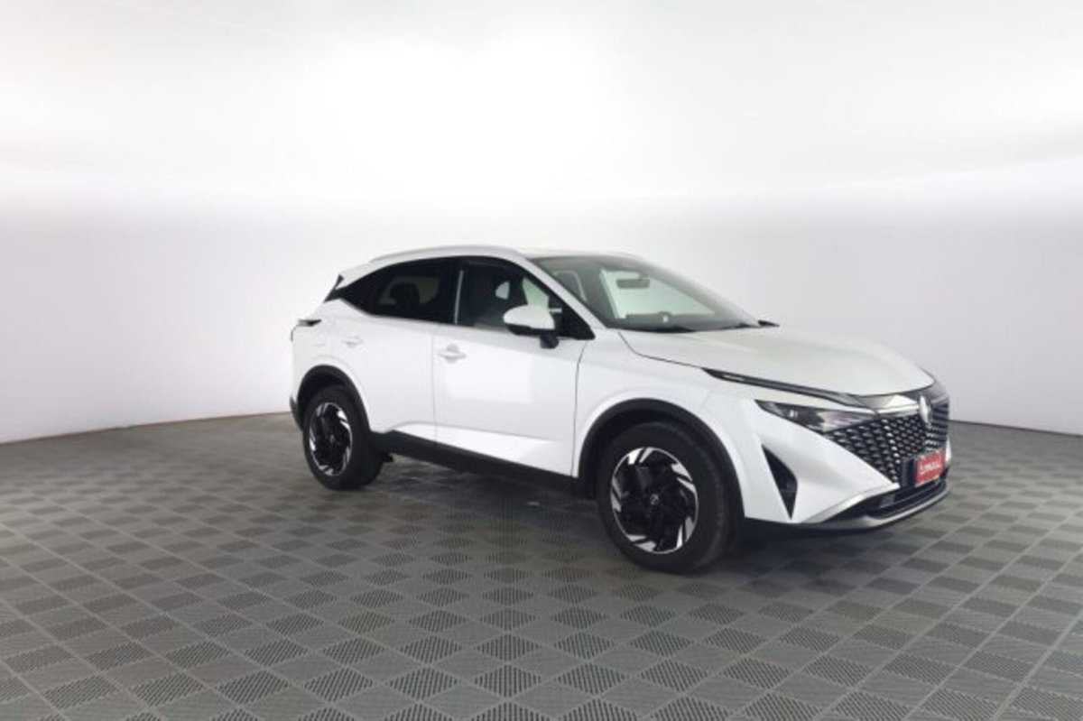 Nissan Qashqai 1.3 mhev N-Connecta 2wd 140cv (2)