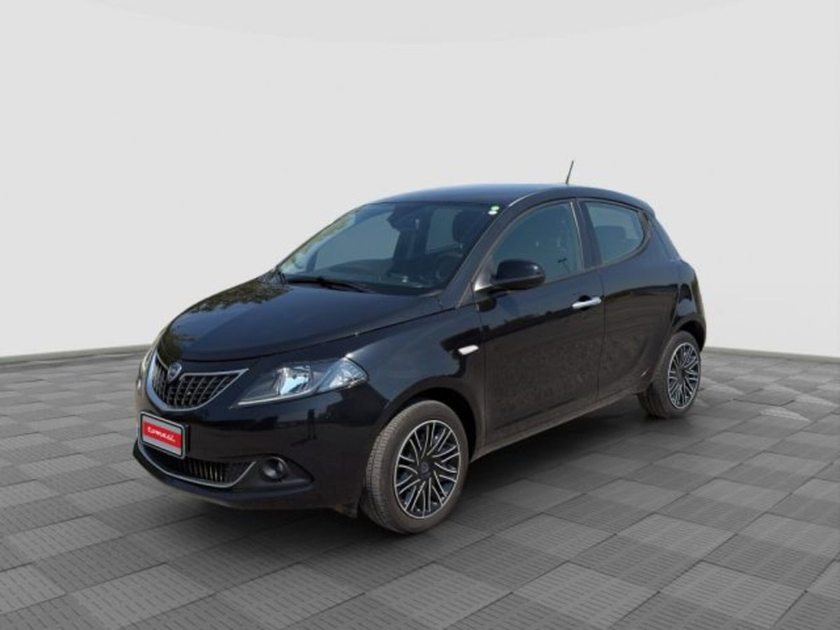 Lancia Ypsilon 1.0 FireFly 5 porte S&S Hybrid Gold Plus