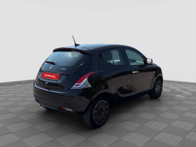 Lancia Ypsilon 1.0 FireFly 5 porte S&S Hybrid Gold Plus (5)