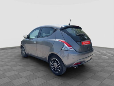 Lancia Ypsilon 1.0 FireFly 5 porte S&S Hybrid Gold Plus (3)
