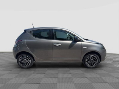 Lancia Ypsilon 1.0 FireFly 5 porte S&S Hybrid Gold Plus (6)