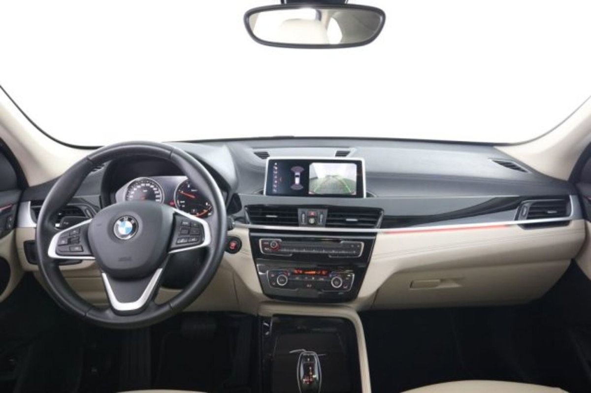 BMW X1 sDrive16d xLine Plus (4)