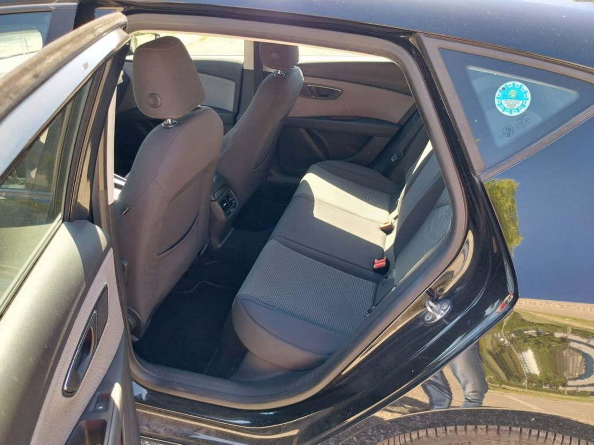 SEAT Leon 1.5 TGI DSG Business (11)