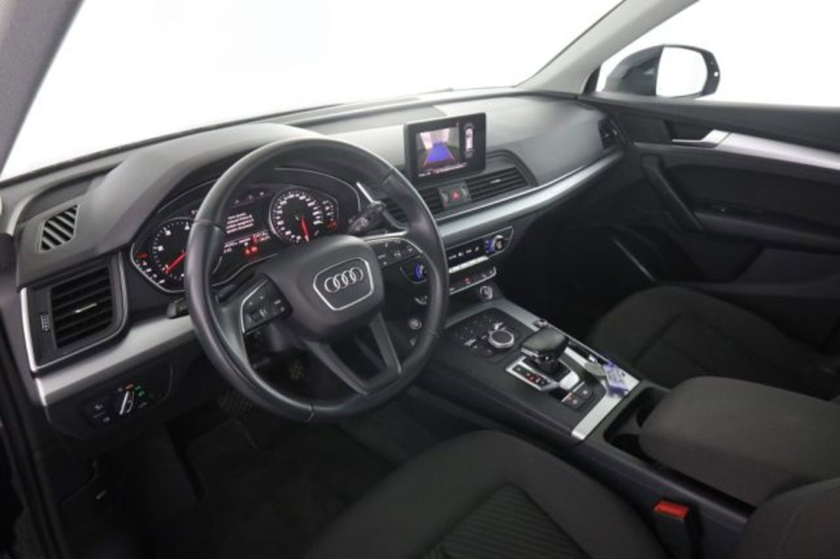 Audi Q5 40 TDI quattro S tronic Business
