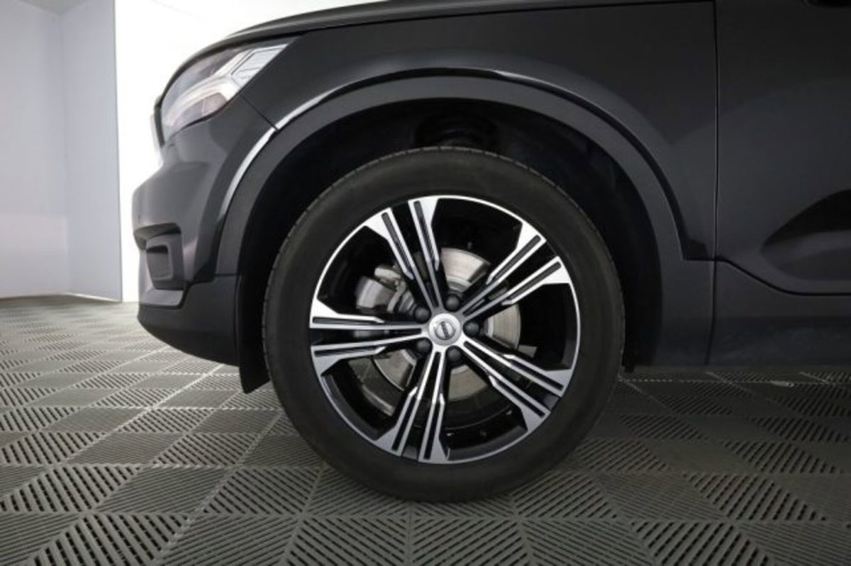 Volvo XC40 B4 AWD Geartronic Inscription (8)