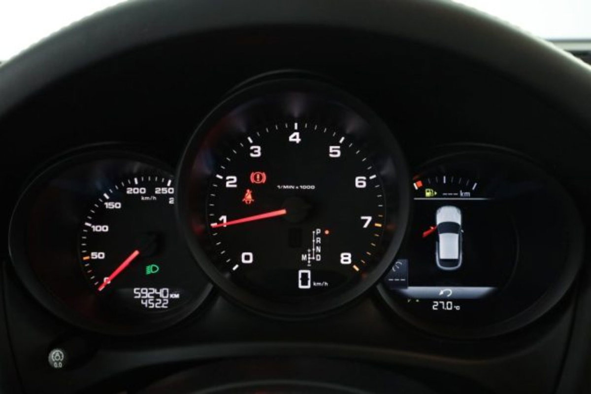 Porsche Macan 2.0 (7)