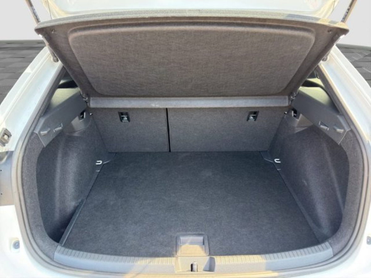 Volkswagen Taigo 1.0 tsi R-Line 115cv dsg (14)