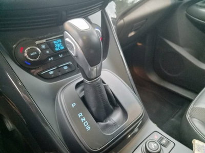 Ford Kuga 2.0 TDCI 163 CV 4WD Powershift Titanium X (5)