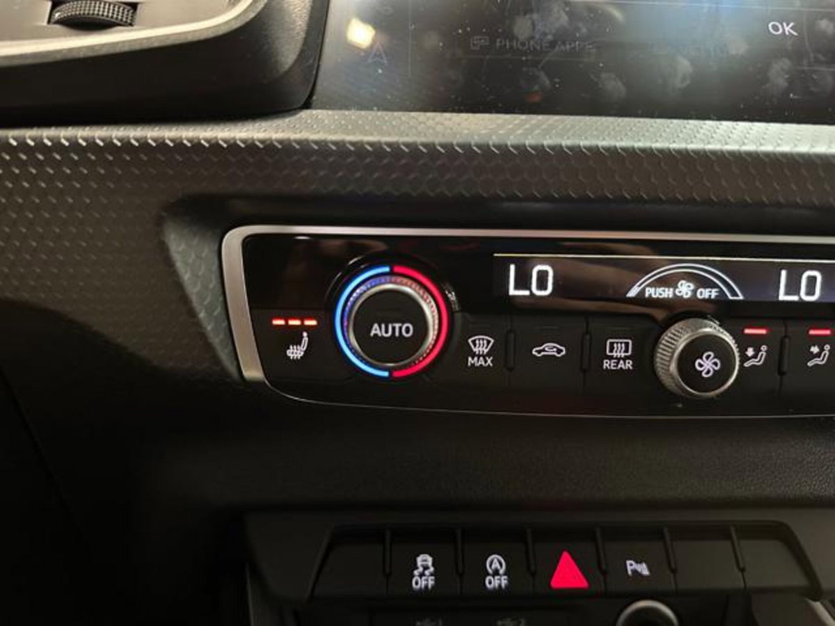 Audi A1 Sportback 25 TFSI S tronic S line edition (14)