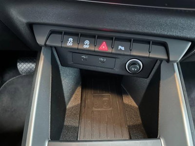 Audi A1 Sportback 25 TFSI S tronic S line edition (15)