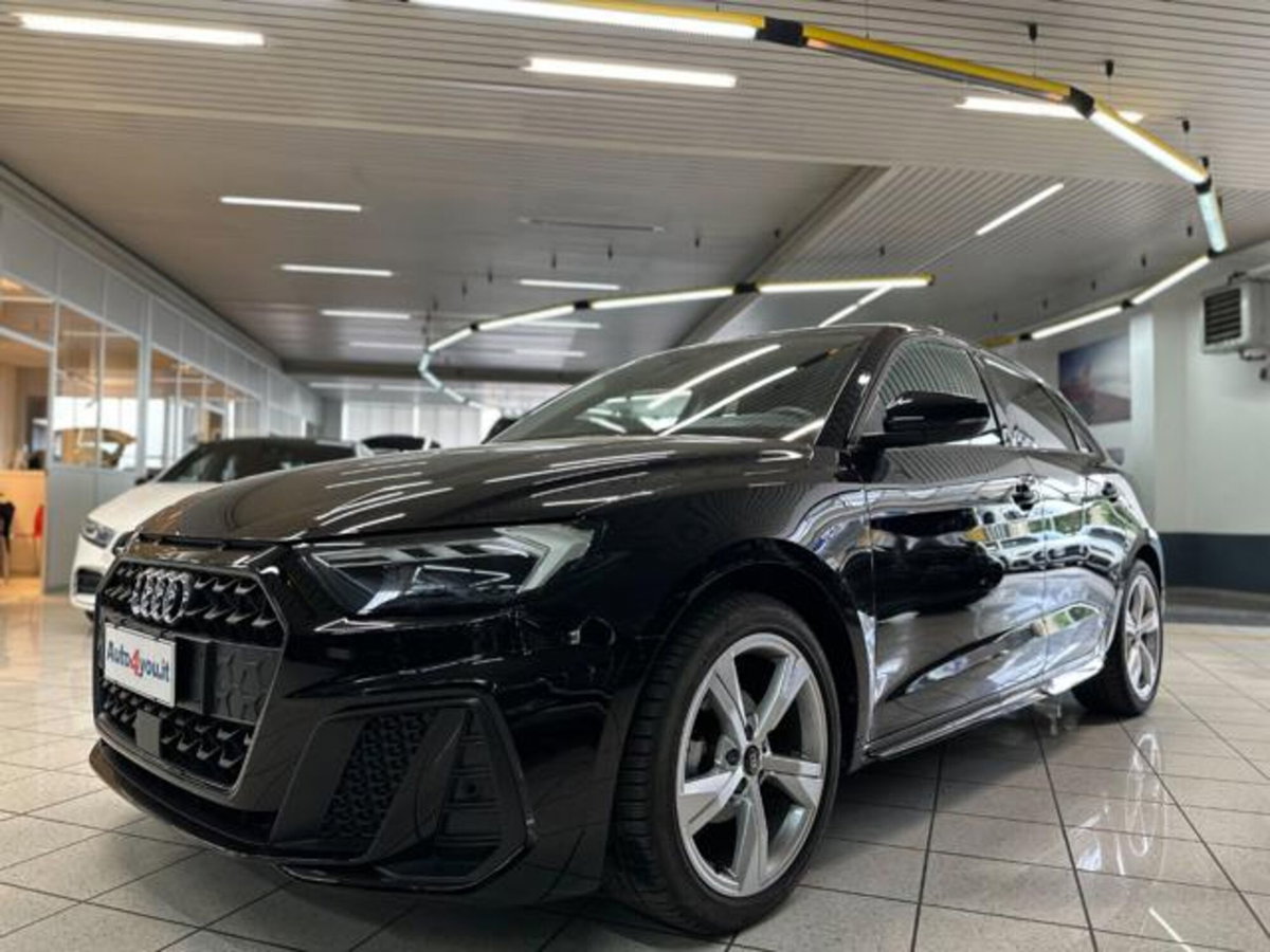 Audi A1 Sportback 25 TFSI S tronic S line edition (2)