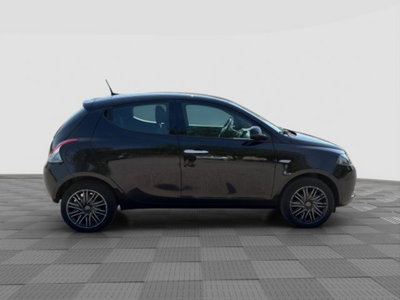 Lancia Ypsilon 1.0 FireFly 5 porte S&S Hybrid Ecochic Gold (6)