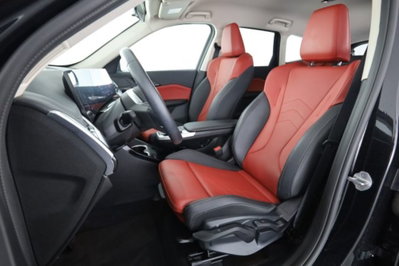 BMW X1 sDrive 18d xLine (2)