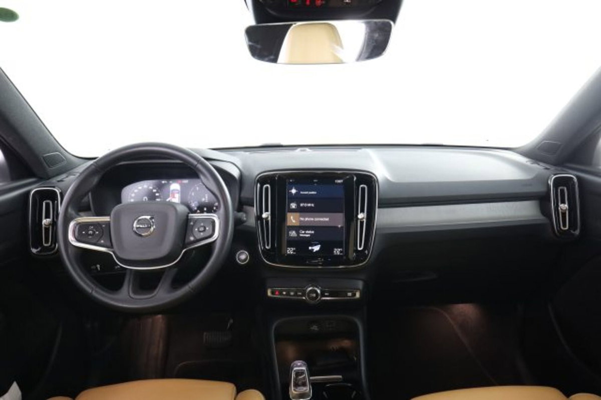 Volvo XC40 B4 AWD Geartronic Inscription (4)