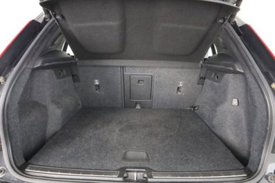 Volvo XC40 B4 AWD Geartronic Inscription (6)