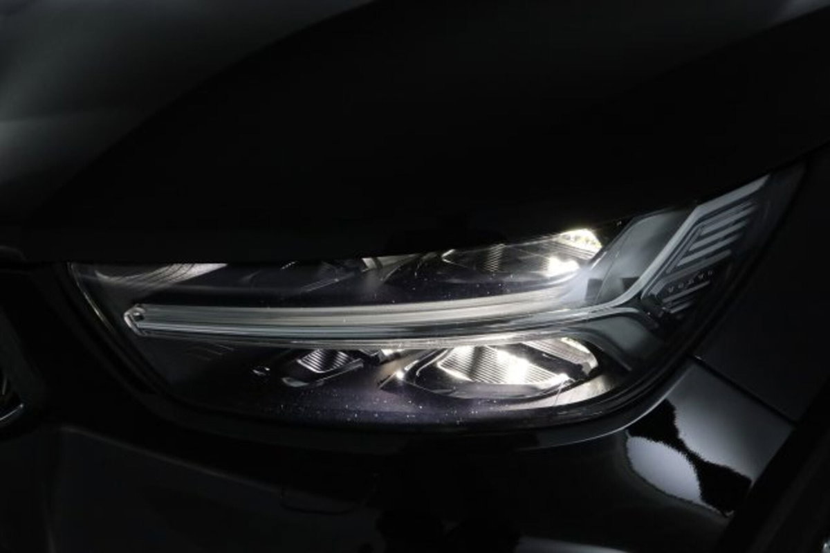 Volvo XC40 B4 AWD Geartronic Inscription (9)