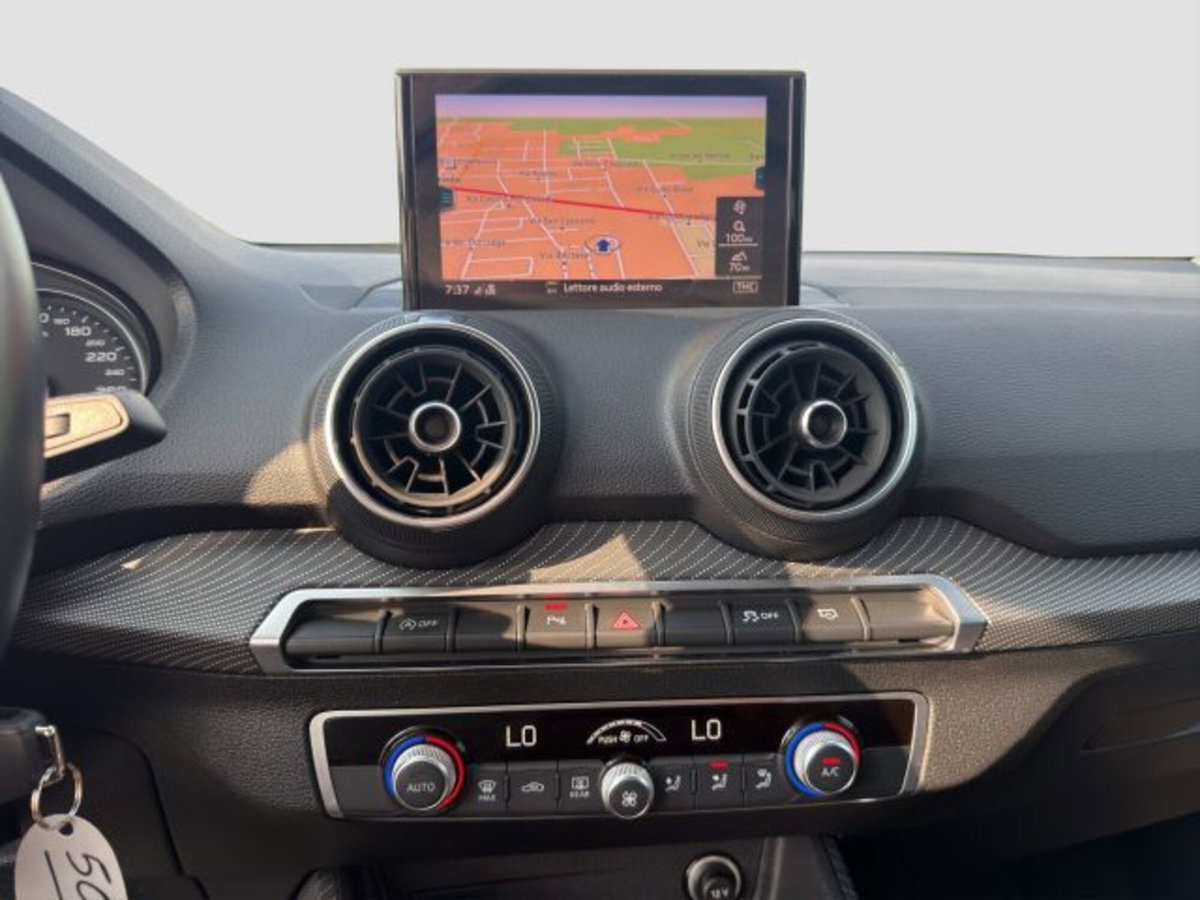 Audi Q2 Q2 35 TDI S tronic Admired (17)
