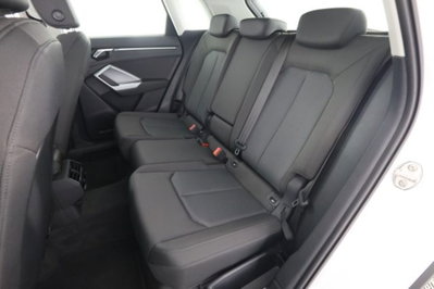 Audi Q3 35 TDI quattro S tronic Business (3)