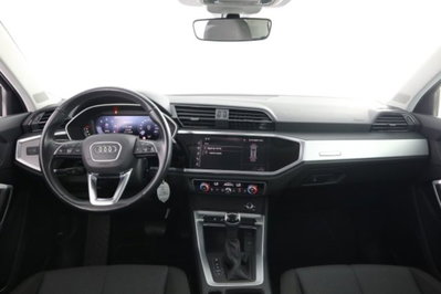Audi Q3 35 TDI quattro S tronic Business (4)