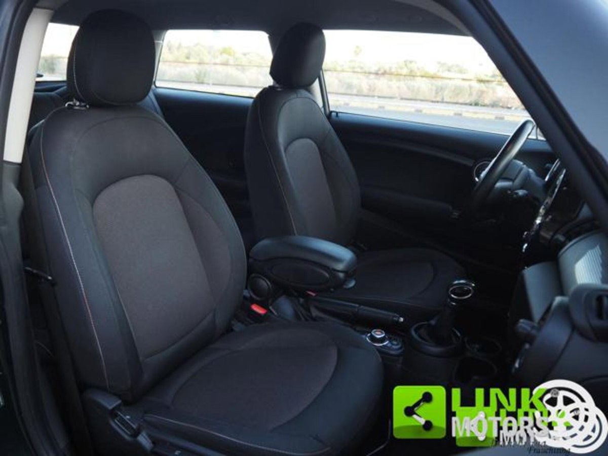 MINI Mini 1.5 Cooper D Hype (20)