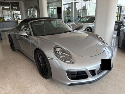 Porsche 911 Cabrio 3.0 Targa 4 GTS (2)