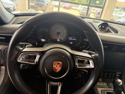 Porsche 911 Cabrio 3.0 Targa 4 GTS (9)