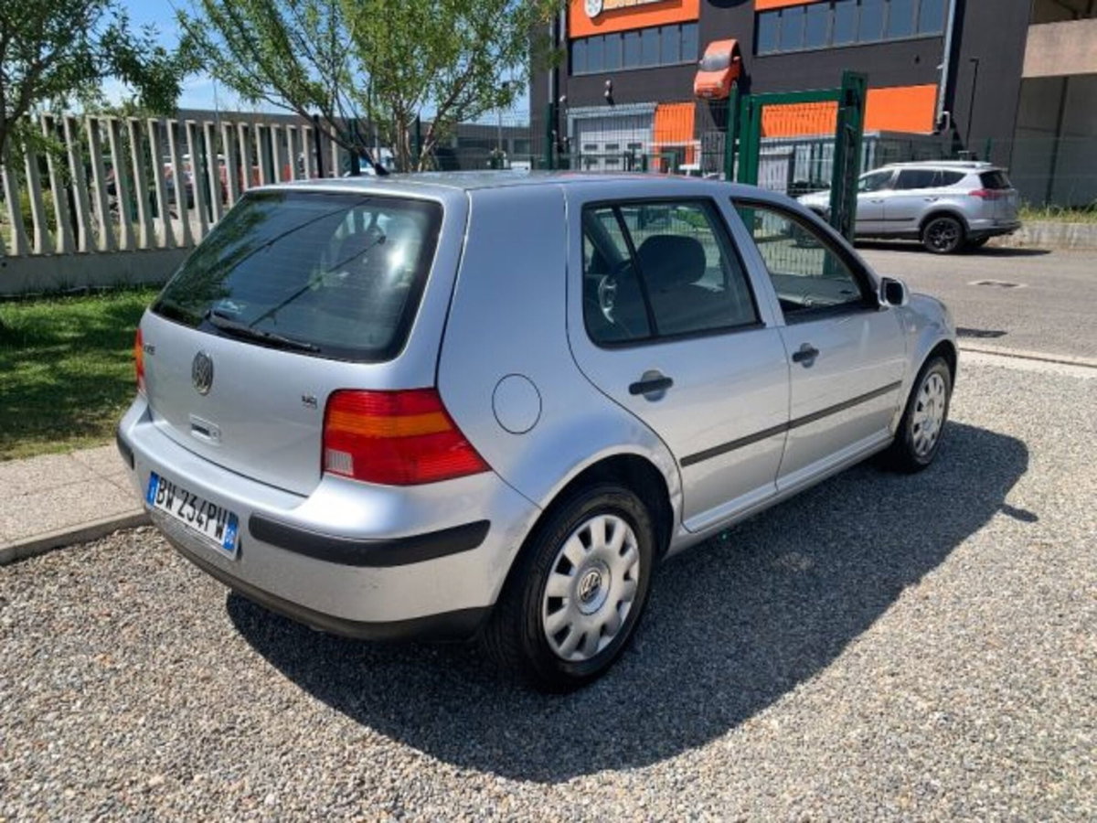Volkswagen Golf 1.6 16V cat 5 porte Highline (5)