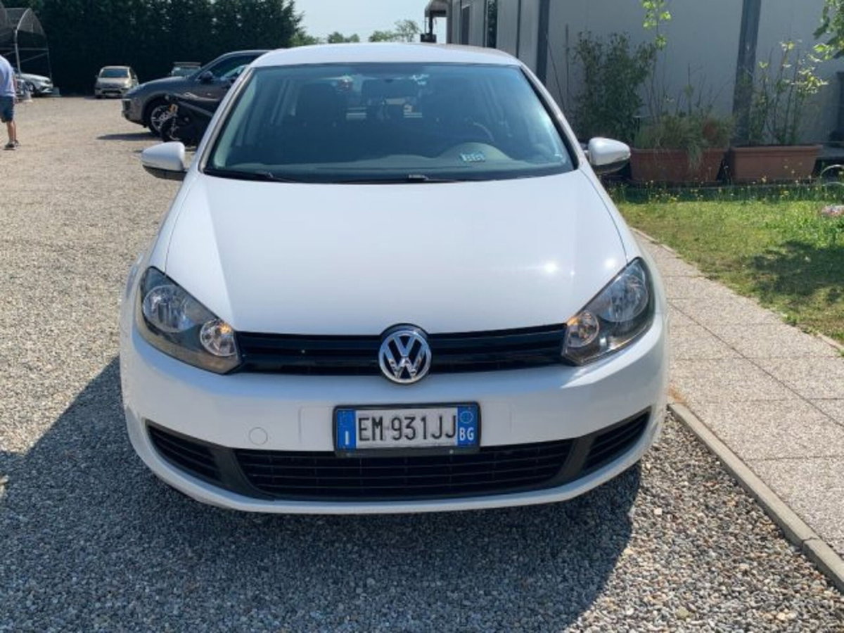 Volkswagen Golf 1.6 TDI DPF 5p. BlueMotion (2)