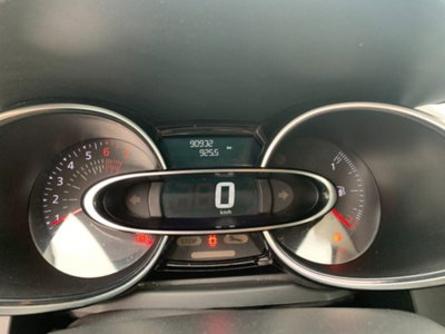 Renault Clio 1.2 75CV 5 porte Intens (14)