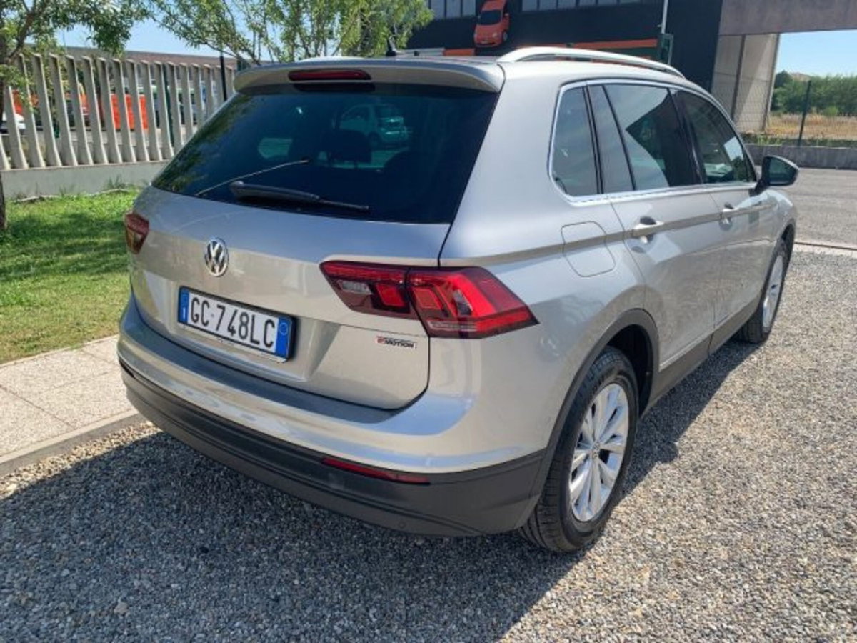 Volkswagen Tiguan 2.0 TDI 150 CV SCR DSG 4MOTION Life (5)
