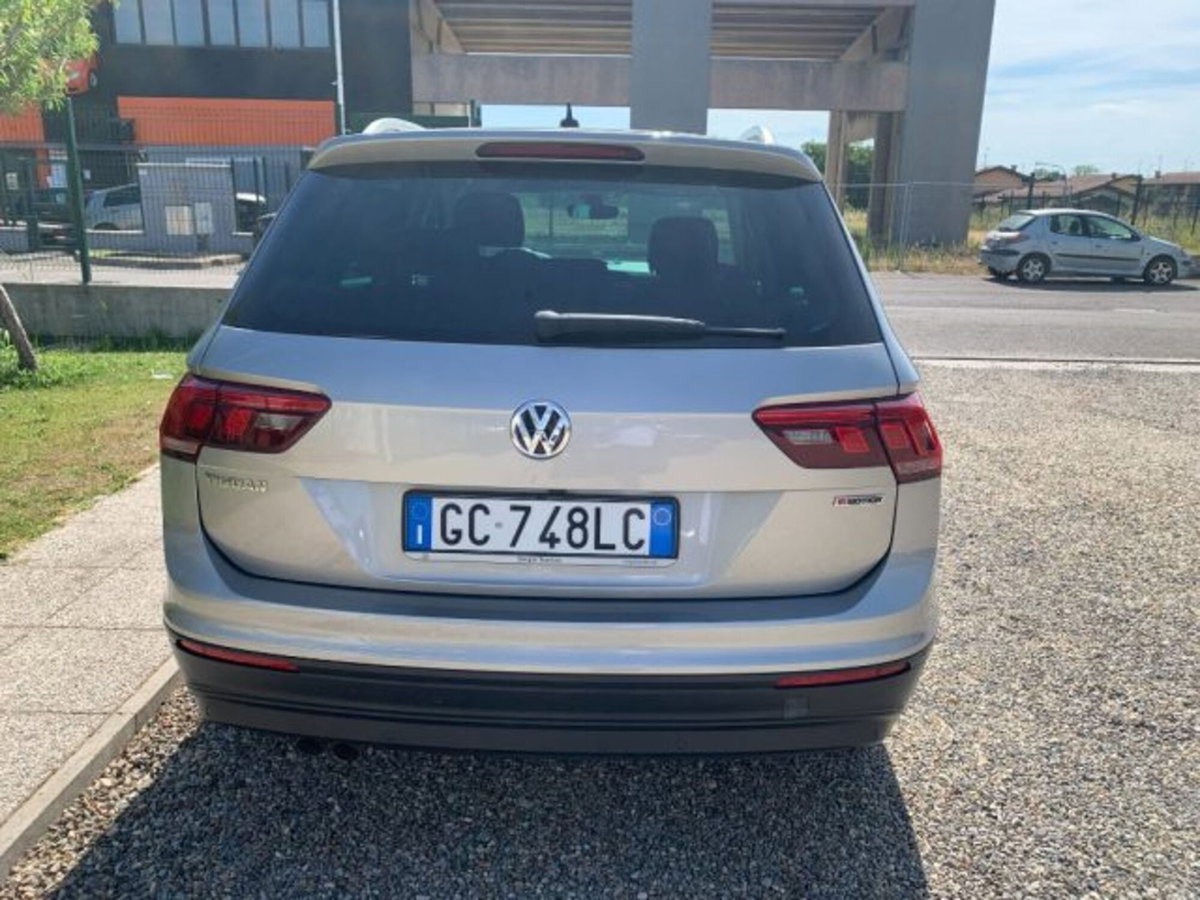 Volkswagen Tiguan 2.0 TDI 150 CV SCR DSG 4MOTION Life (6)