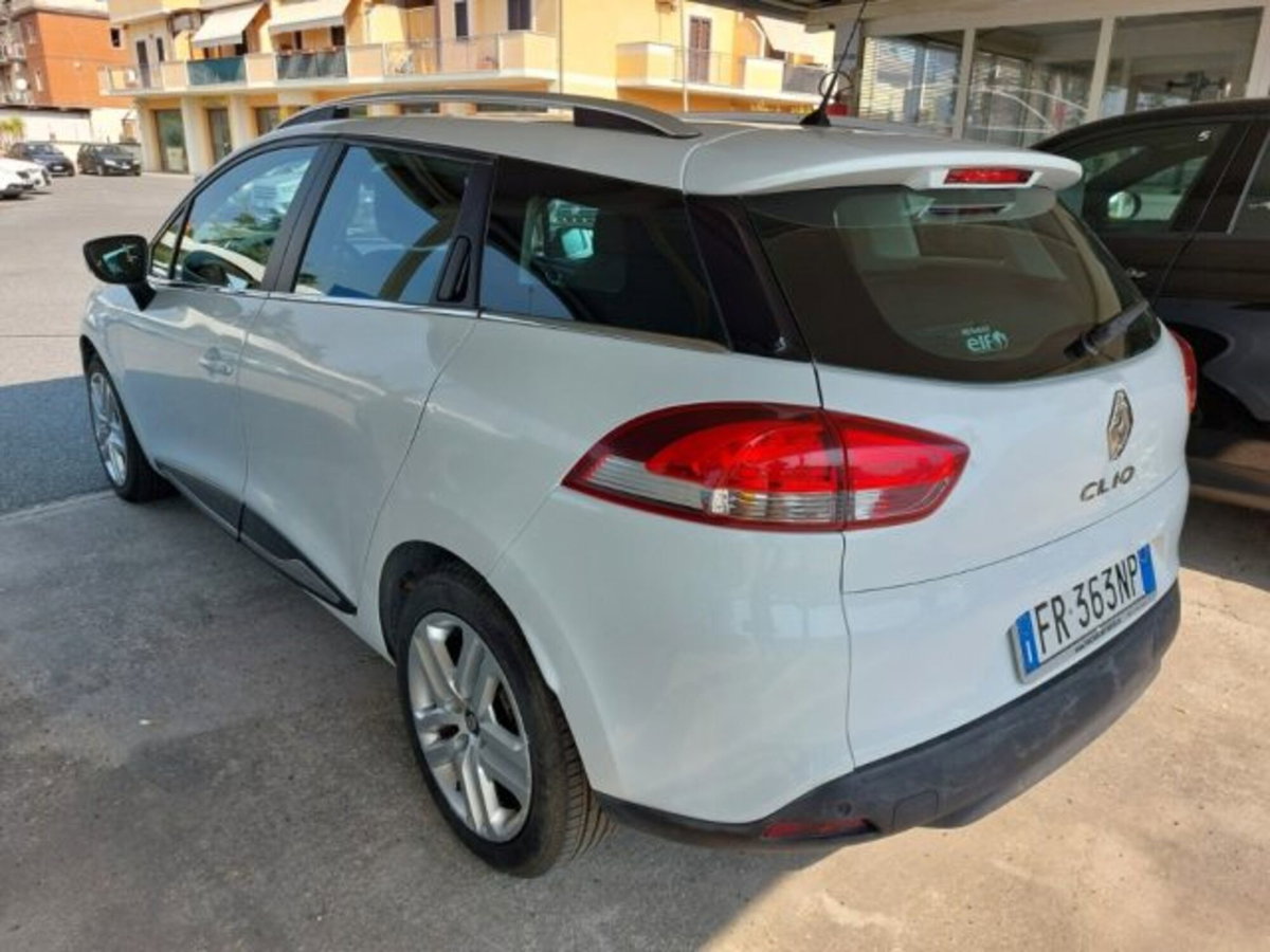 Renault Clio Sporter 1.5 dCi 8V 75CV Wave (5)