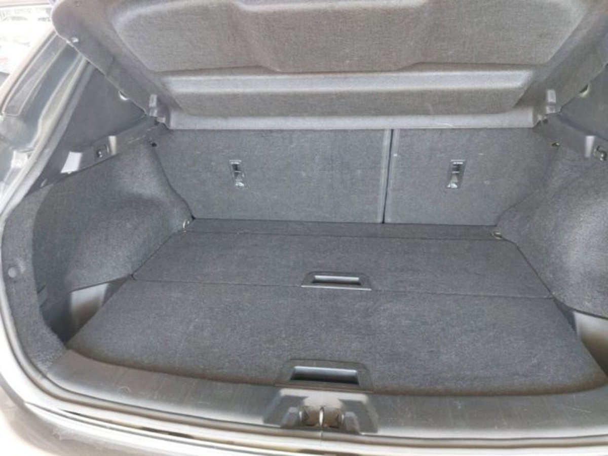 Nissan Qashqai 1.5 dCi N-Connecta (11)